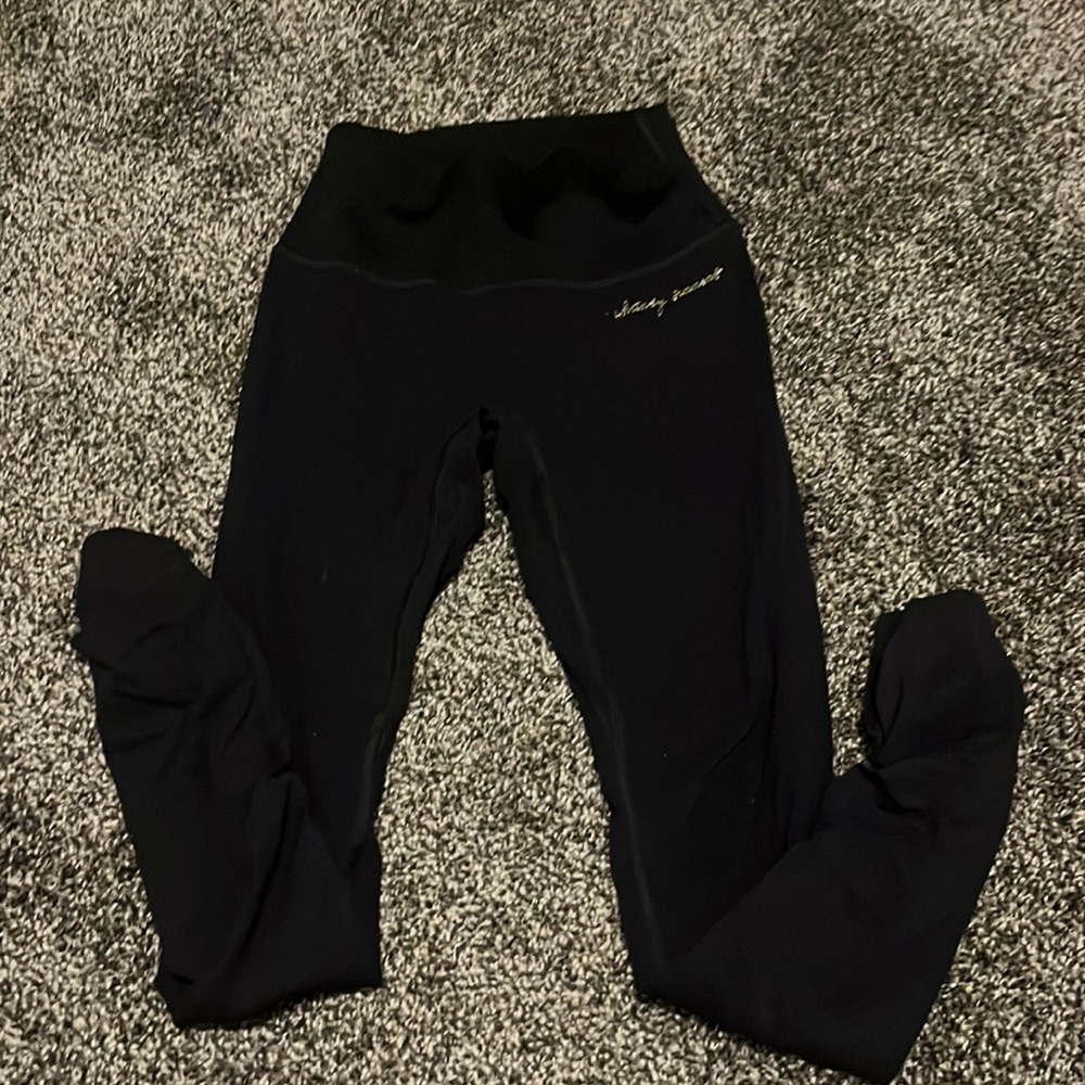 Whitney Simmons gym shark leggings